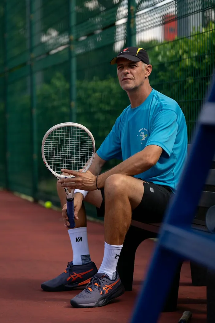 Frédéric Senechal, certified professional tennis coach
