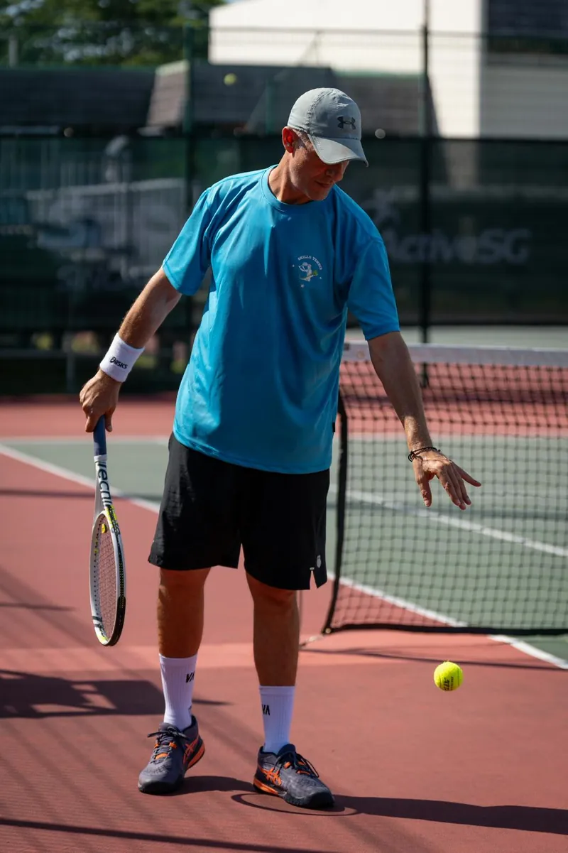 Live rallying drill at the net